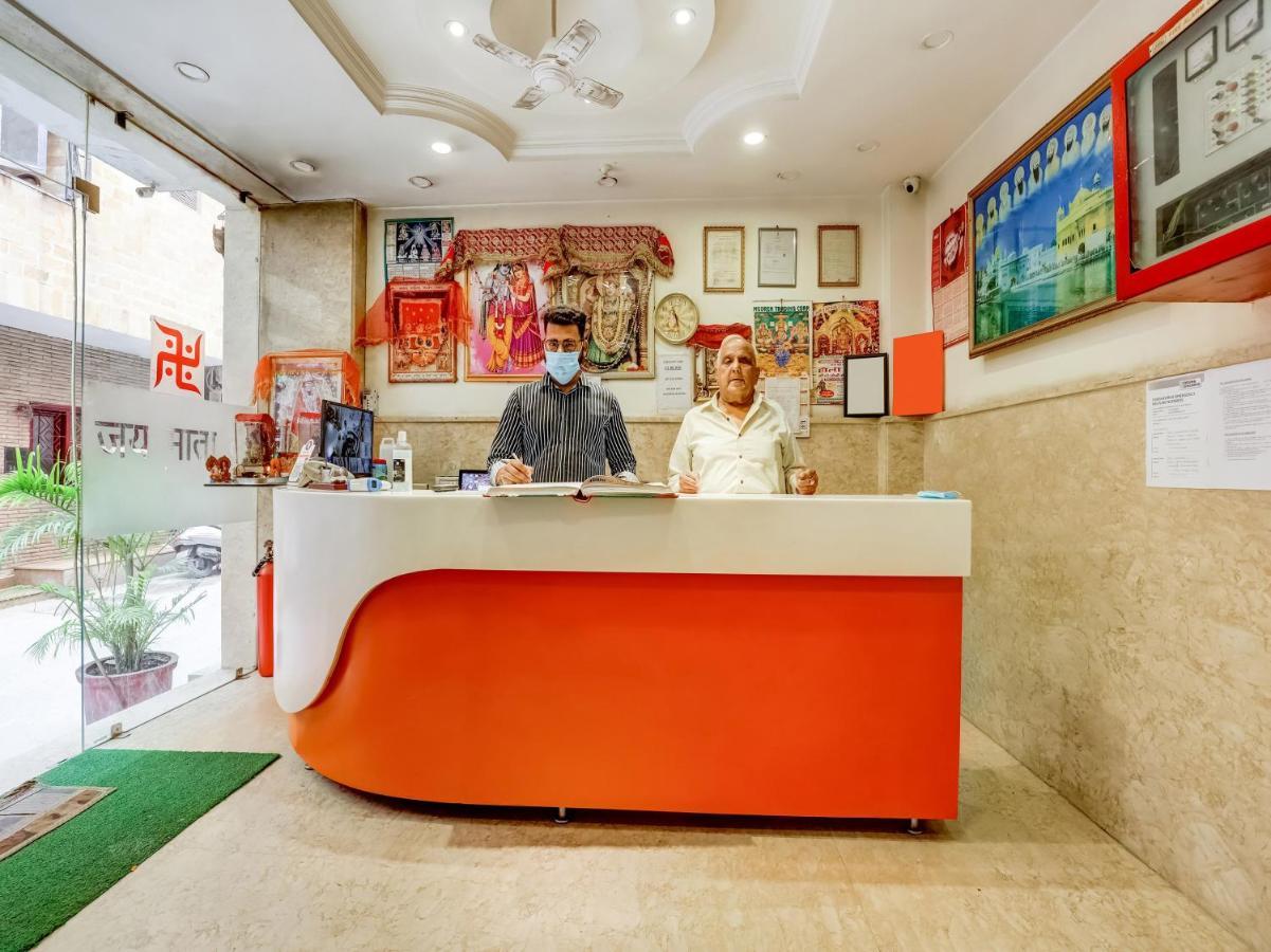 Oyo 75948 Hotel Tushar Continental Nova Deli Exterior foto
